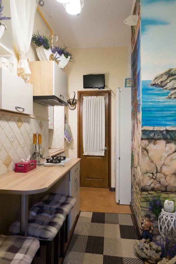 Cozy Apartment On Yevreiska Street Odesa Exterior foto
